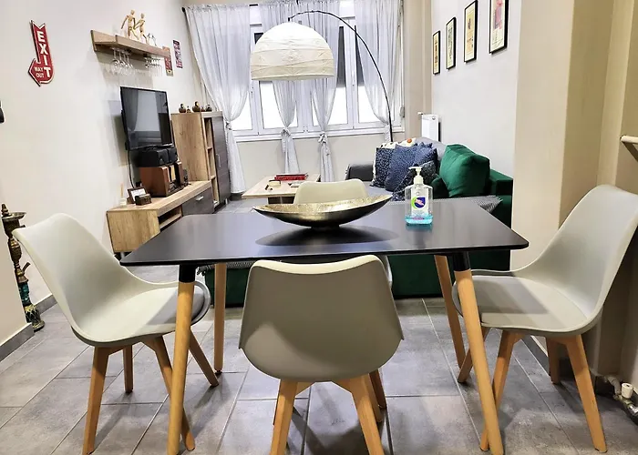 “Zeus”, Stylish Luxury Business Suite In The Heart Of Athens.