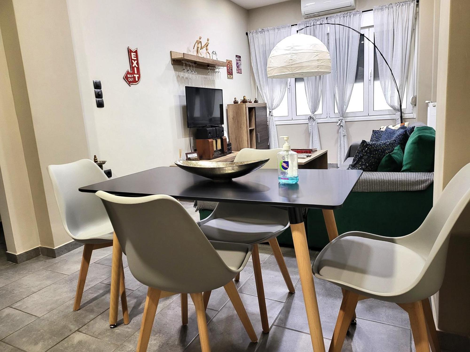 “zeus”, Stylish Luxury Business In The Heart Of Athens. Appartamento