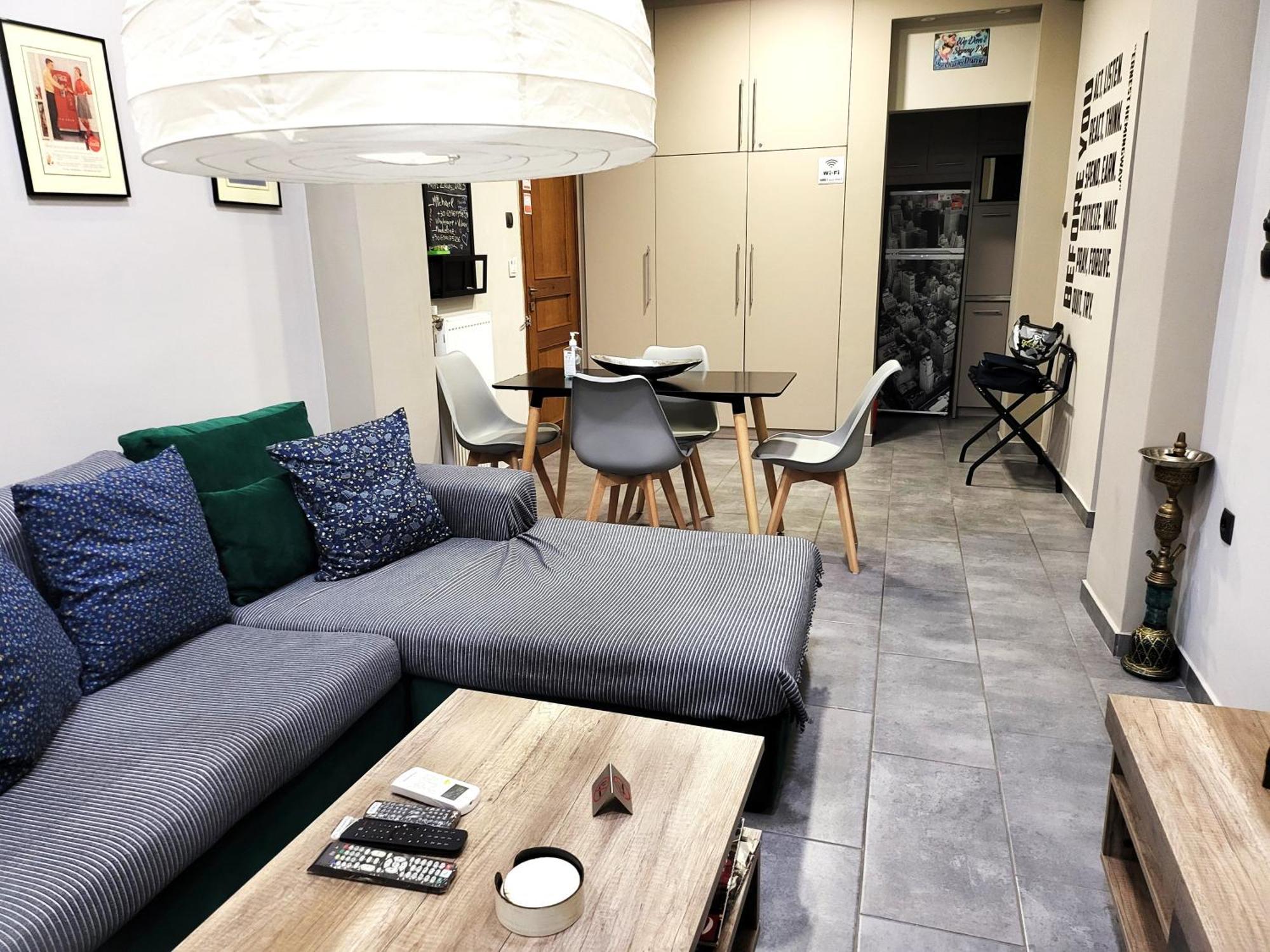 “zeus”, Stylish Luxury Business In The Heart Of Athens. Appartamento