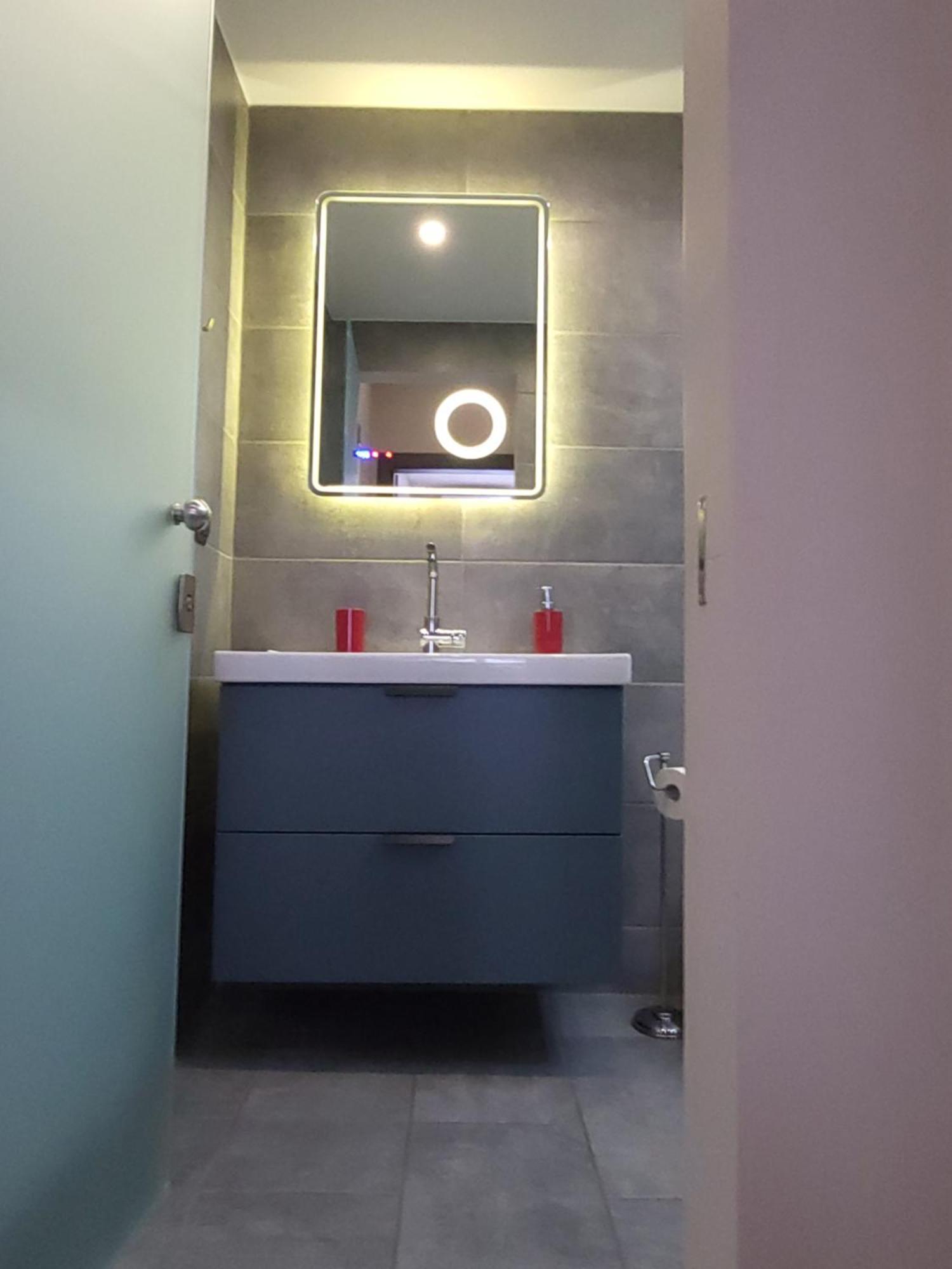 “zeus”, Stylish Luxury Business In The Heart Of Athens. Apartamento